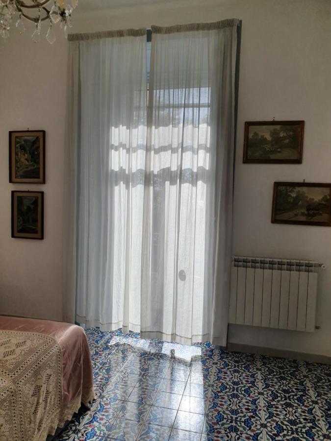 D'Angleterre Guest House Salerno Exteriör bild